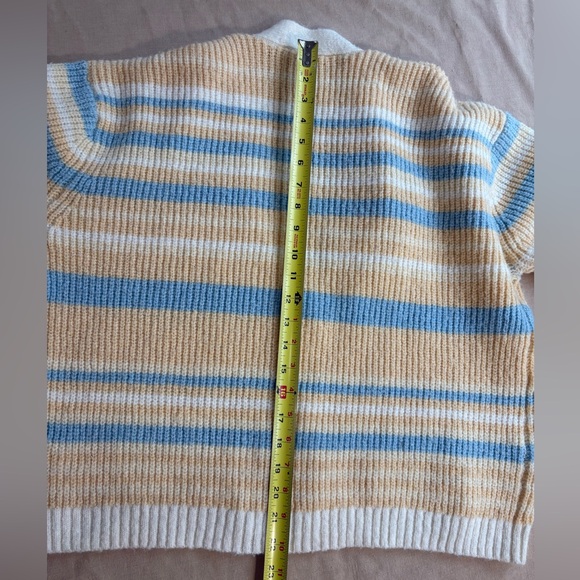 All in Favor Cream and Blue Striped Cardigan Size S - Picture 5 of 5